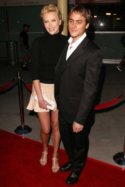Charlize theron ve stuart townsend