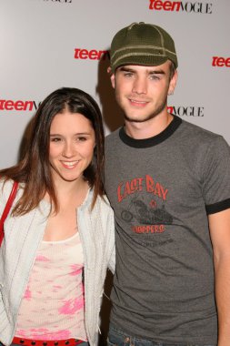 Shannon woodward ve david gallagher