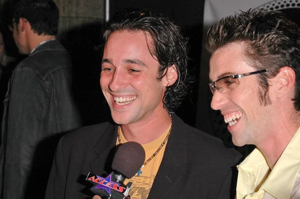 Thomas ian nicholas und bruder tim scarne — Stockfoto