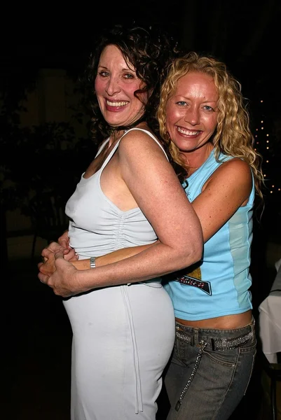 Gloria Morrison y Darla Rothman — Foto de Stock