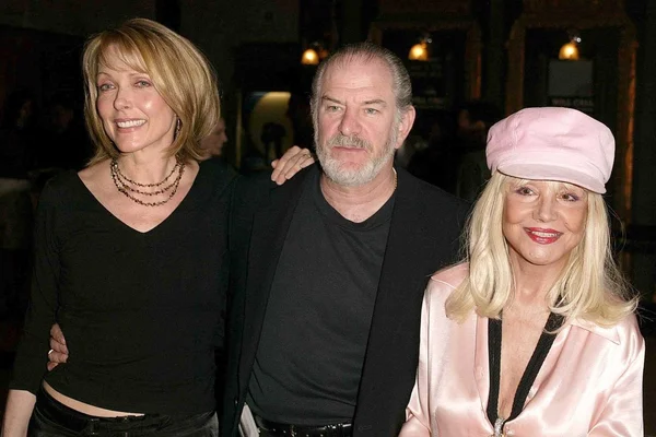 Susan Blakely her husband Steve Jaffe and Josette Banzet — Stock Photo, Image