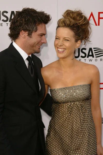 Len Wiseman and Kate Beckinsale — Stock Photo, Image