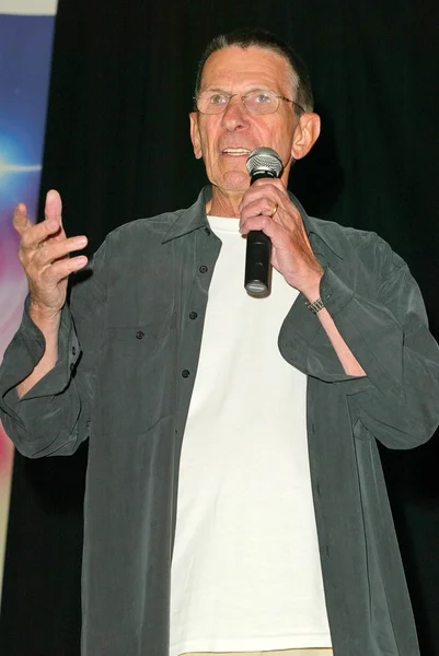 Leonard Nimoy — Stock Photo, Image