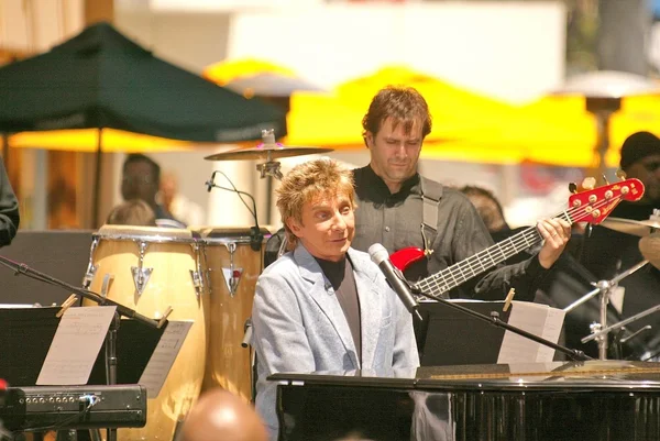 Barry Manilow — Stock Photo, Image