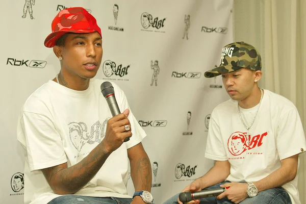 Pharrell Williams e Nigo — Fotografia de Stock
