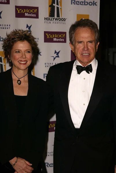 Annette Bening y Warren Beatty — Foto de Stock