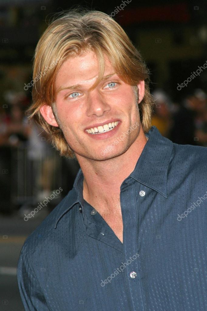 Chris Carmack Chris Carmack – Stock Editorial Photo © s_bukley #17265057
