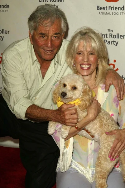 Peter Falk and wife Shera — Stock Photo, Image