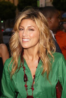 Jennifer Esposito