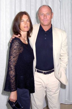 Amanda öder ve corbin bernsen