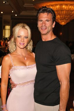 Barbara moore ve lorenzo lamas