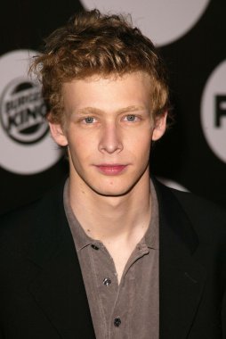 Johnny Lewis