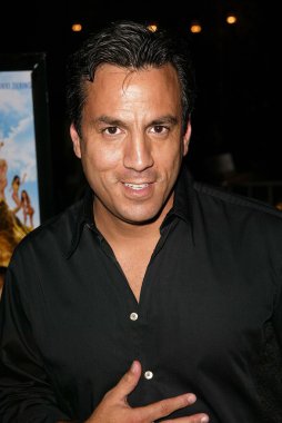 Leo Quinones
