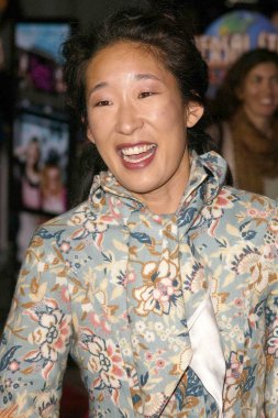 Sandra Oh