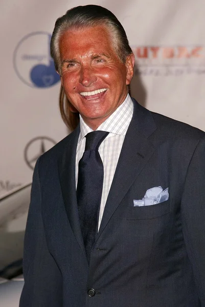 George Hamilton — Foto de Stock