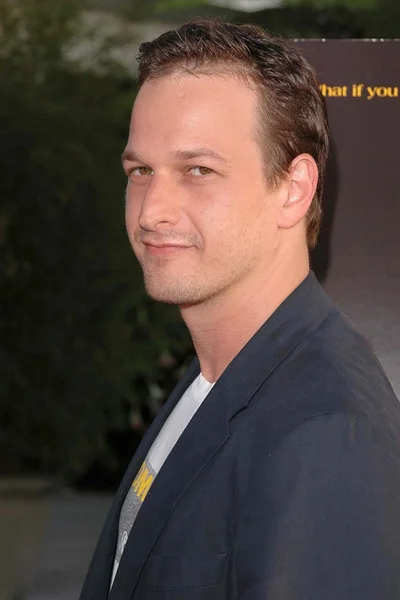 Josh Charles — Stockfoto