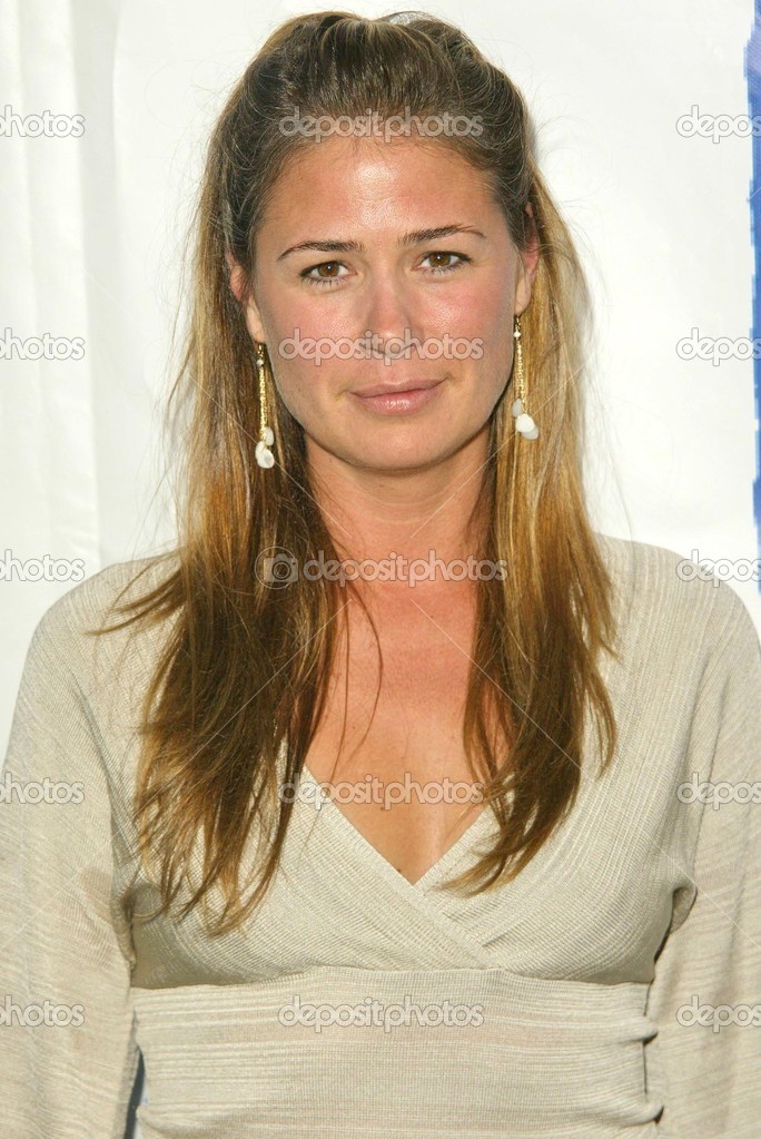 Picture maura tierney Photos and