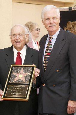 Onursal Başkan johnny izin vermek ve ted turner