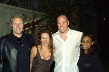 David hunt ve eşi patricia heaton arkadaş grubu