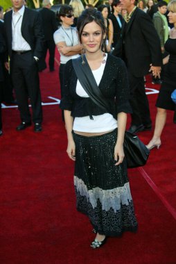 Rachel bilson