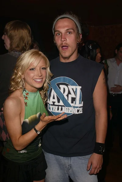 Courtney Peldon e Jason Mewes — Foto Stock