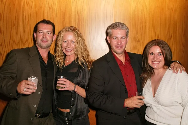 Christian Keiber, Darla Rothman, Bryce C. Campbell y Daniela Cretu — Foto de Stock