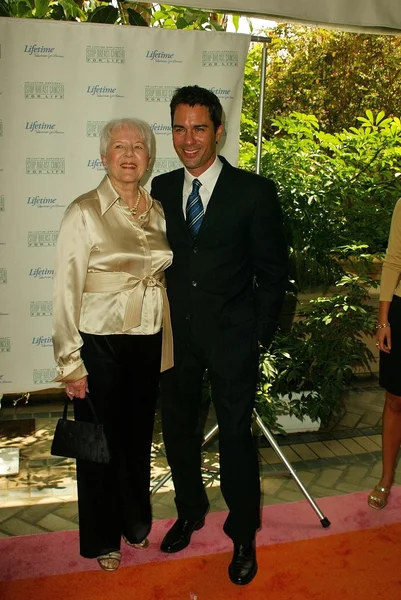 Eric mccormack und doris mccormack — Stockfoto