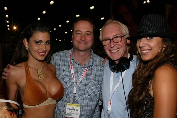 Jessica Jaymes, Tim Conway Jr., Douglas Steckler y Kaylynn —  Fotos de Stock