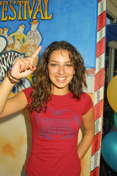 Vanessa Lengies — Stockfoto