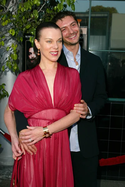 Debi mazar und ehemann gabriele corcos — Stockfoto