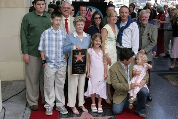 Patty Duke et sa famille — Photo