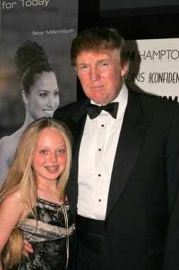 Donald trump ve kızım tiffany koz