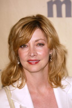 Sharon lawrence