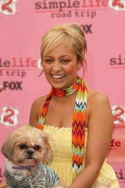 Nicole Richie