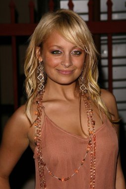 Nicole Richie