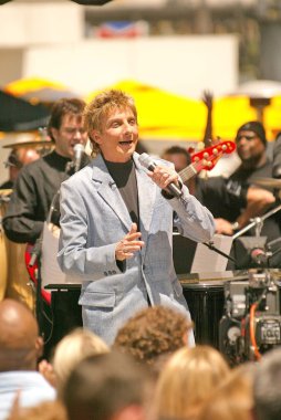 Barry Manilow