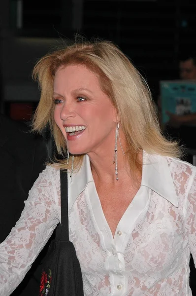 Donna Mills — Stockfoto