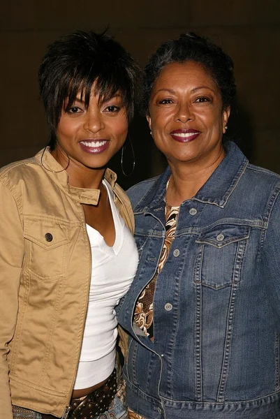 Taraji P. Henson e sua madre — Foto Stock