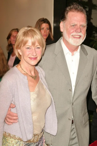 Taylor hackford i helen mirren — Zdjęcie stockowe