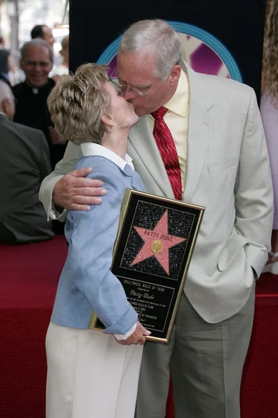 Patty duke a manžel michael pierce — Stock fotografie