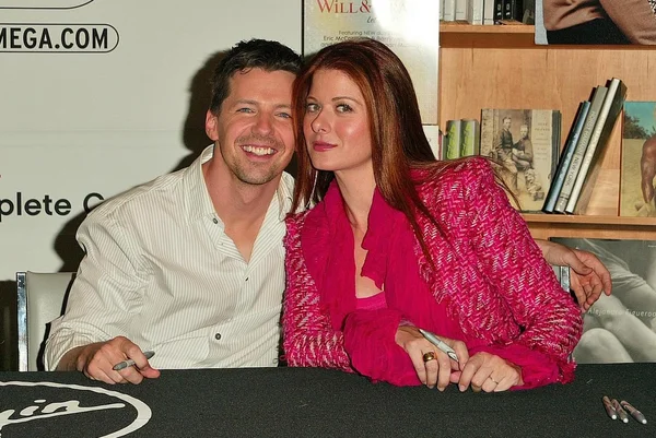 Sean Hayes and Debra Messing — Stock Photo, Image
