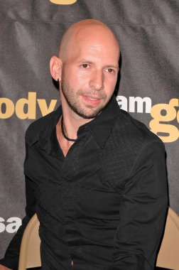 Co-author Neil Strauss clipart