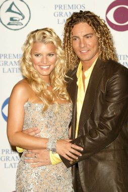 jessica simpson ve david bisbal