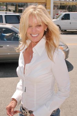 Susan Anton