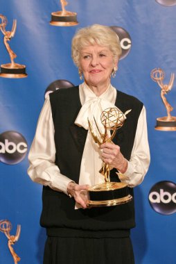 Elaine Stritch