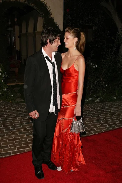 Brandon Davis und Mischa Barton — Stockfoto