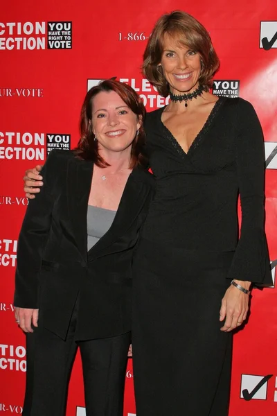 Kathleen madigan und Alexandra paul — Stockfoto