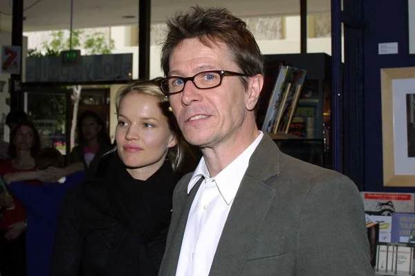 Gary Oldman y su novia Ailsa Marshall —  Fotos de Stock