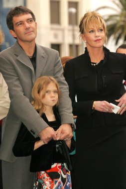 Antonio banderas ile melanie griffith ve stella banderas