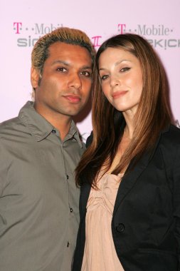 Tony kanal ve arkadaş
